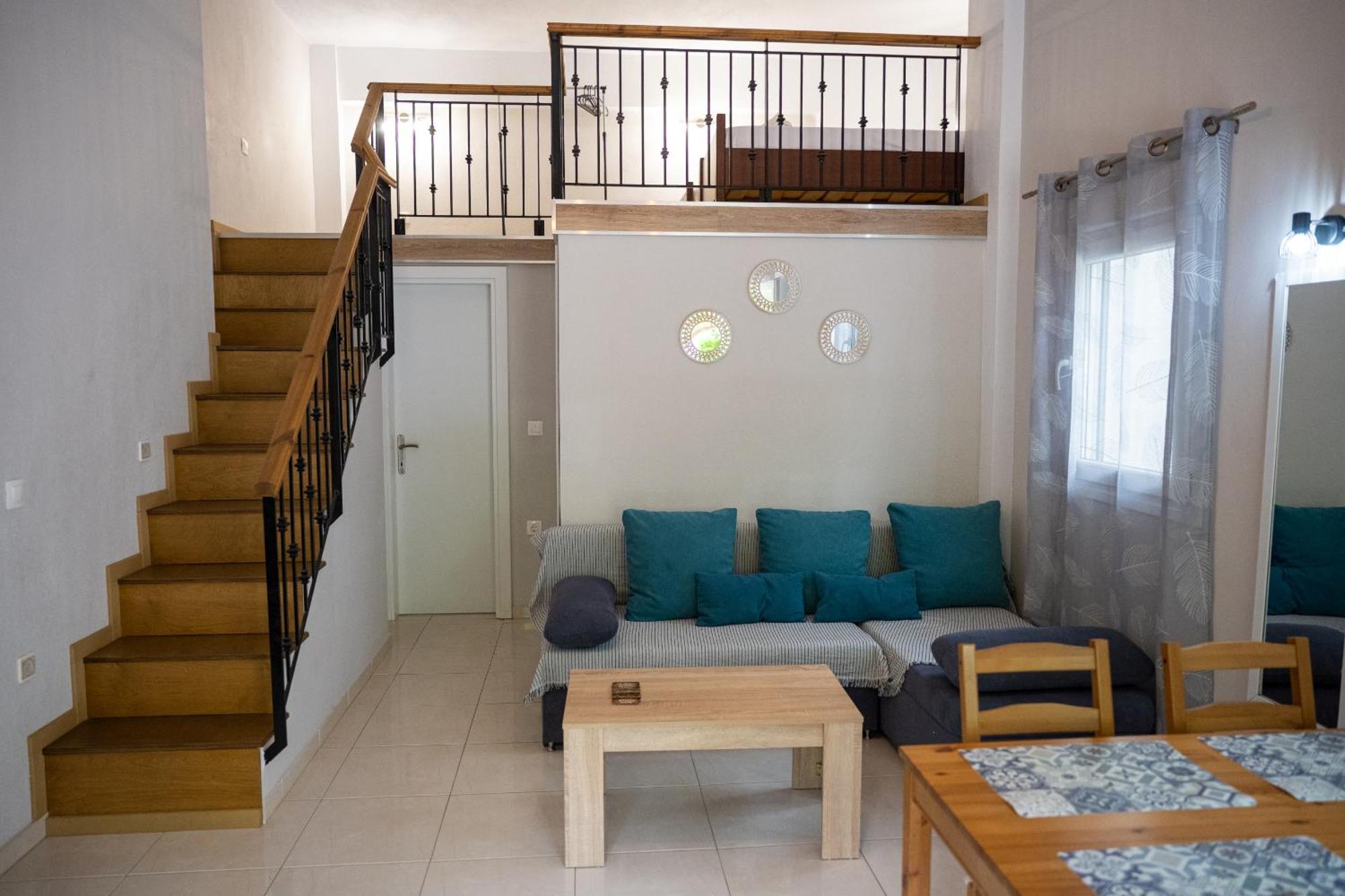 Filippou Luxury Flogita