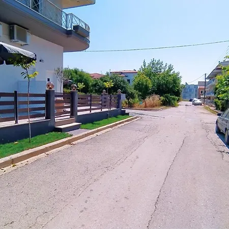Filippou Luxury Apartments Flogita Exterior photo