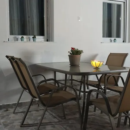 Filippou Luxury Apartments Flogita Exterior photo