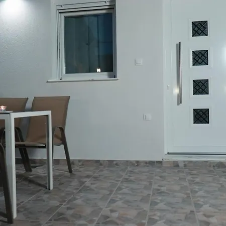 Filippou Luxury Apartments Flogita Exterior photo