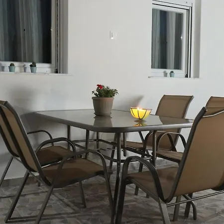 Filippou Luxury Apartments Flogita Exterior photo