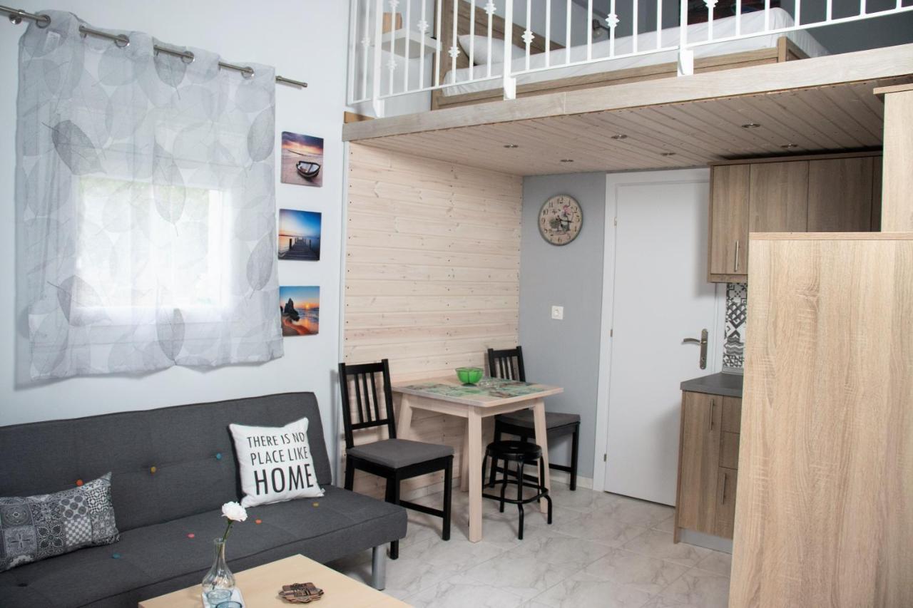 Filippou Luxury Flogita