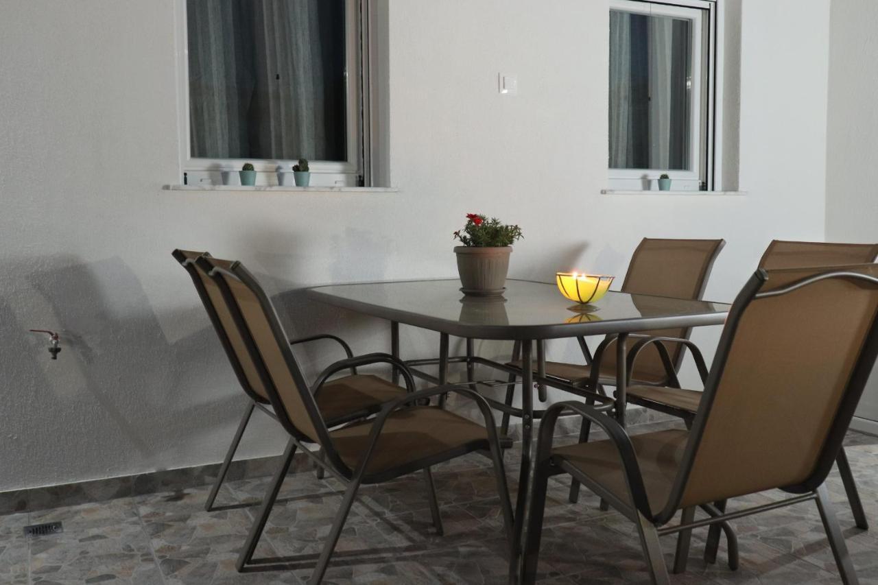 Apartment Filippou Luxury Flogita
