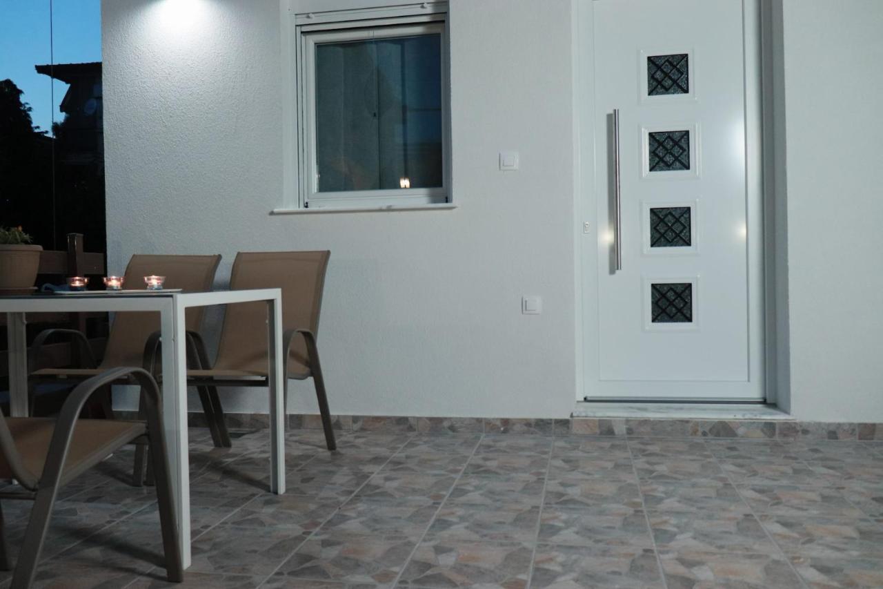 Filippou Luxury